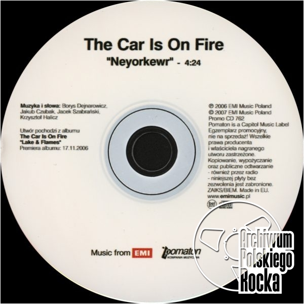 Foto i projekt: nie podano The Car Is On Fire - Neyorkewr