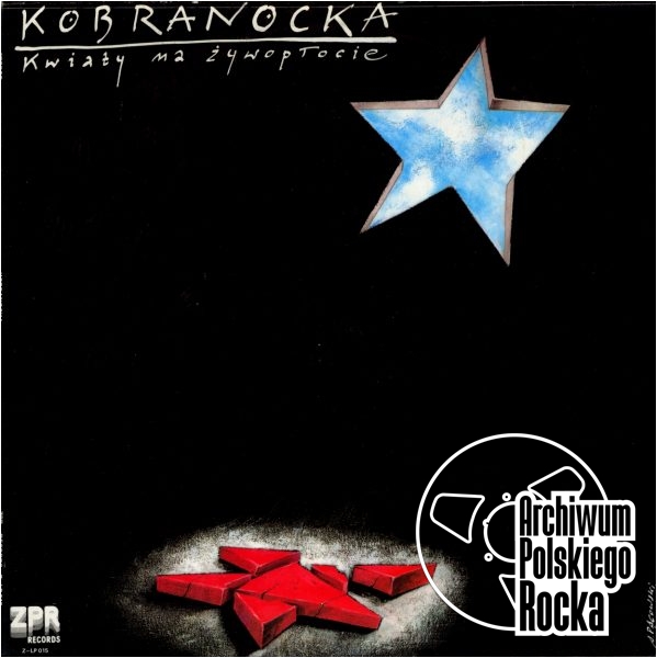 Foto: Jacek Domiński
Projekt: Andrzej Pągowski Kobranocka - Kwiaty na żywopłocie